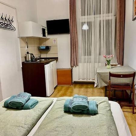 A13 Parliament Sunflower Cozy Apartment Budapest Exterior foto