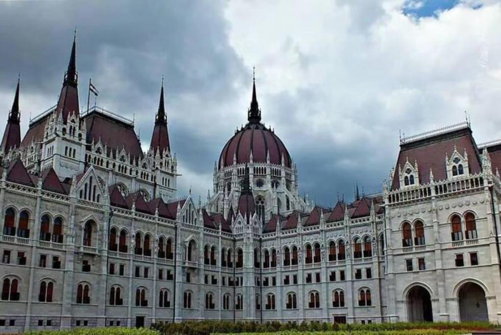 A13 Parliament Sunflower Cozy Apartment Budapest Exterior foto